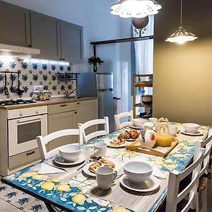 La Casa Napoletana - Ls Bed & Breakfast Naples